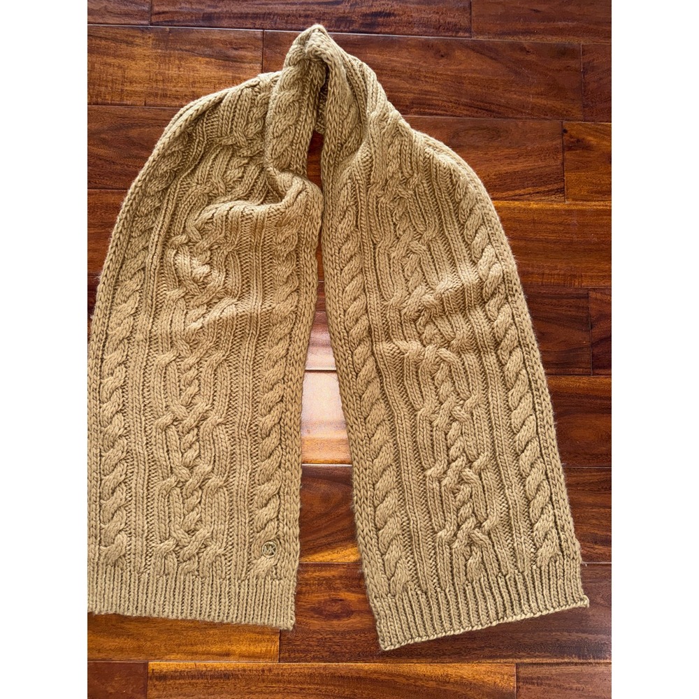 Michael Kors Scarf Womens OS Camel Tan Excellent Cable Knit Gold Logo Chunky